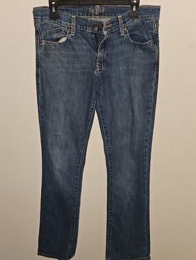 Old Navy Women's Skinny Jeans in Medium Blue Wash
